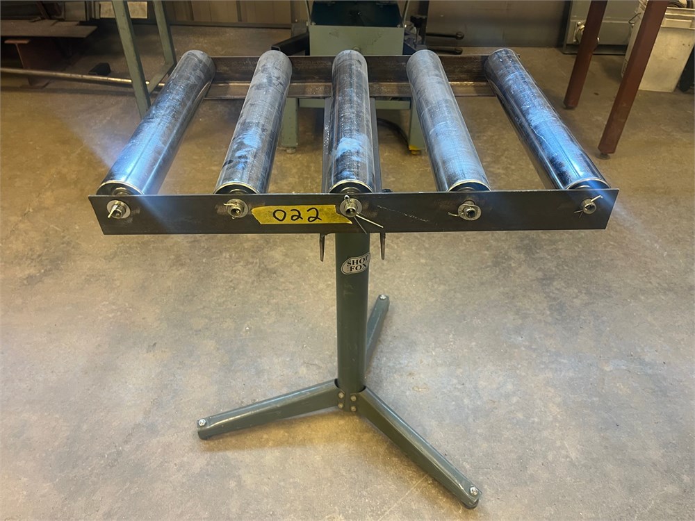 Roller Feed Table