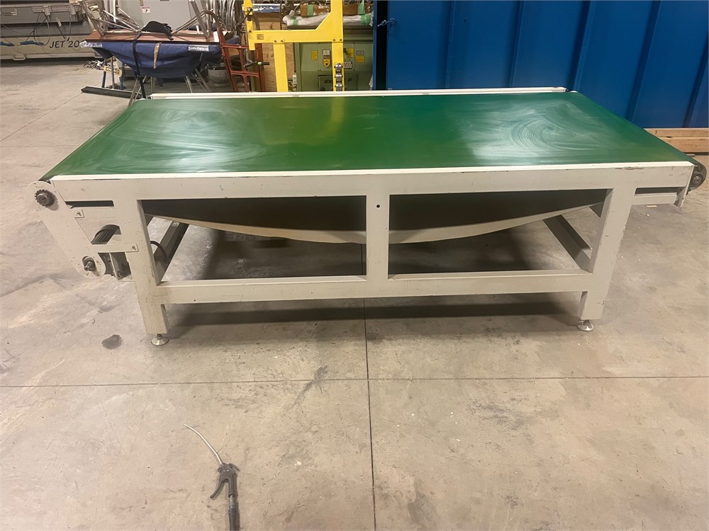 Motorized Conveyor Table