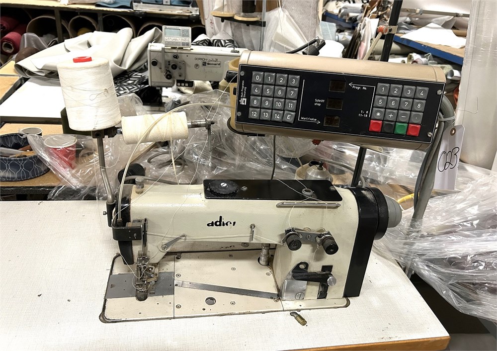 Adler "Industrial" Sewing Machine - Concord, ON