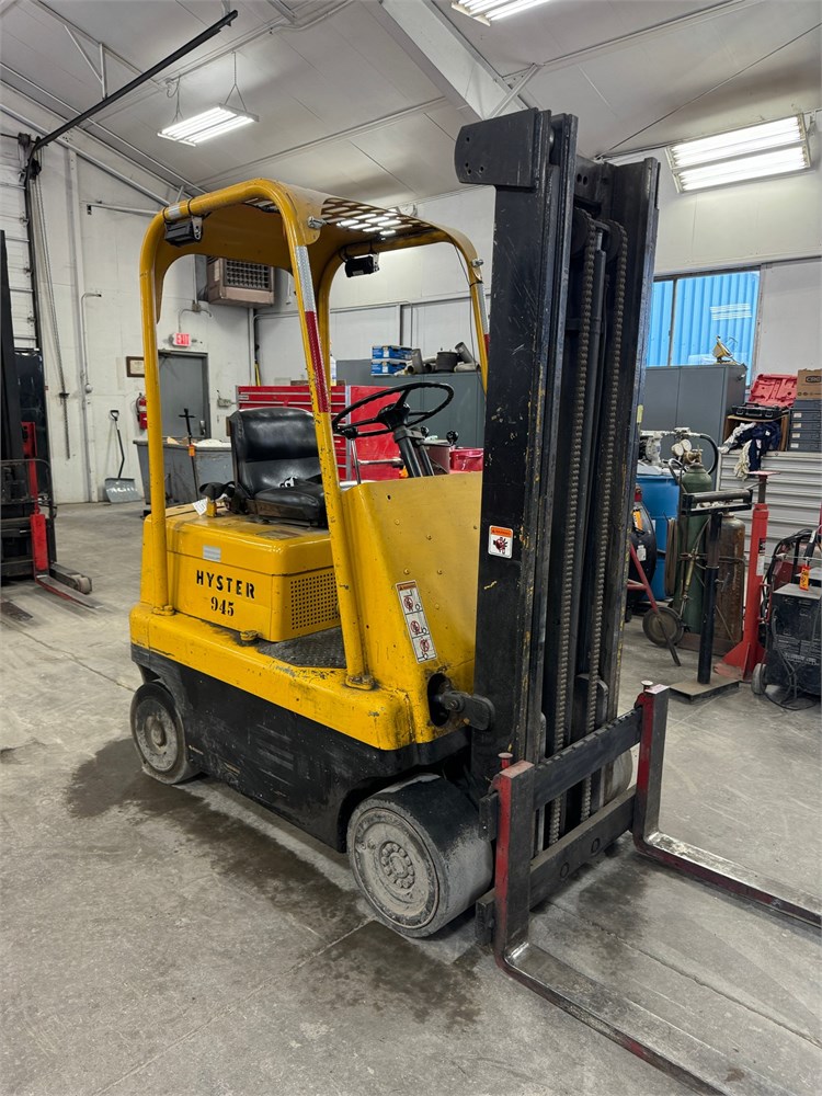 Hyster "S40C" 5000LB Forklift