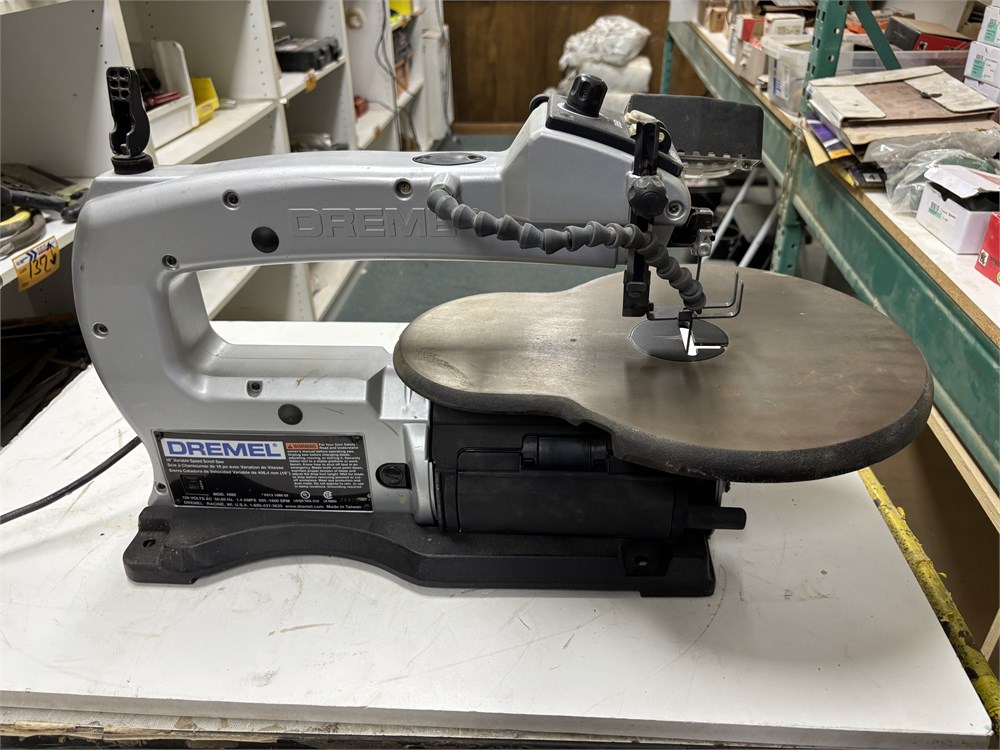 Dremel "1680" 16" Scroll Saw
