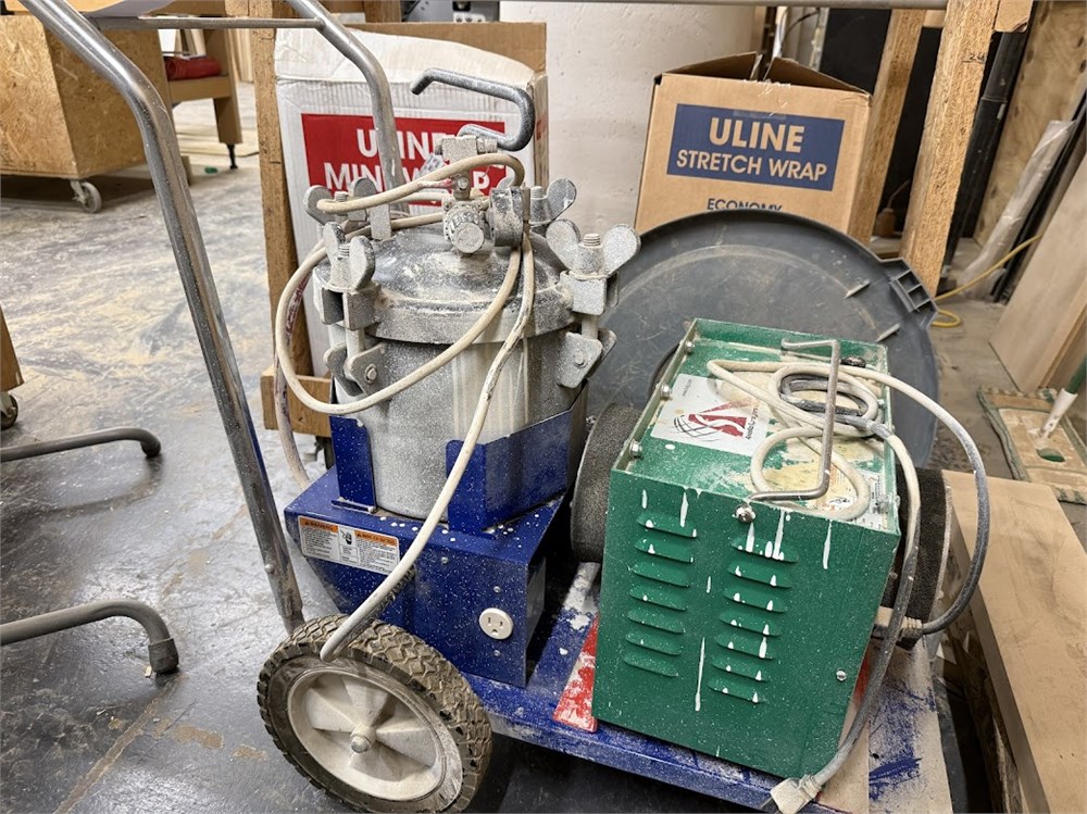 Apollo Sprayer with Pot