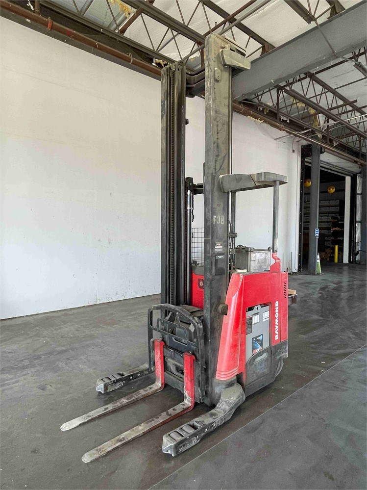 Raymond "740-R45TT" Forklift/Order Picker