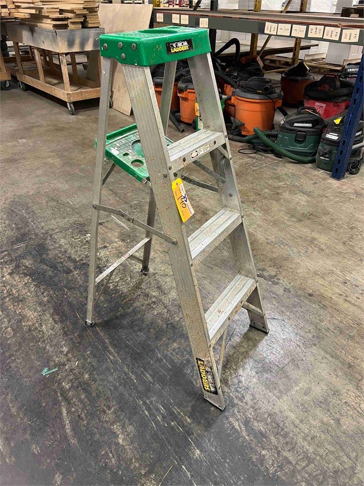 4' Step Ladder