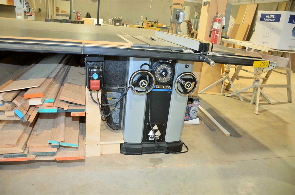 Delta "Unisaw" Table saw