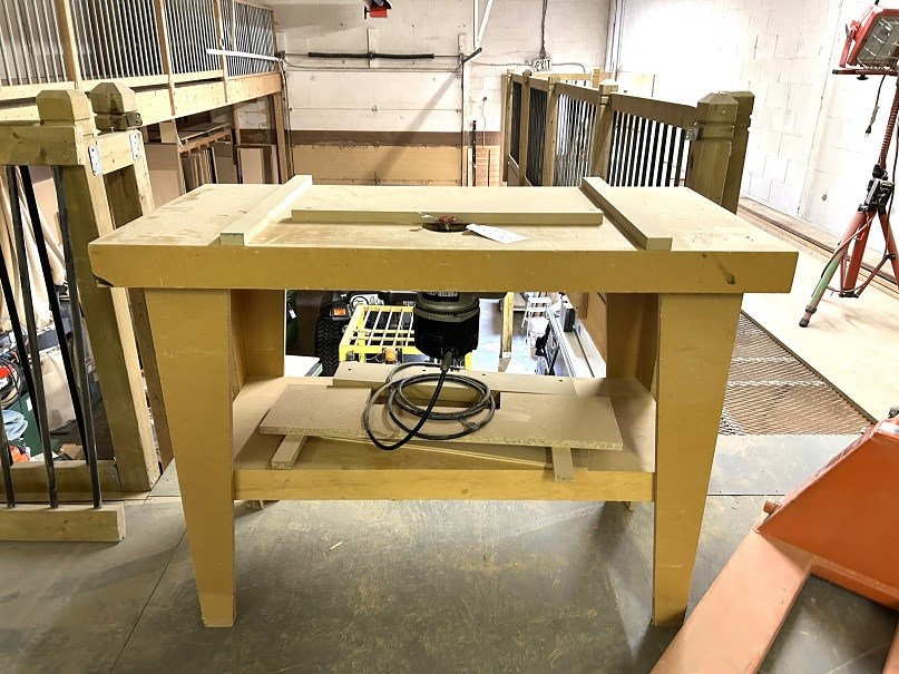 Porter Cable "Custom" Inverted Router Table - Mississauga, ON