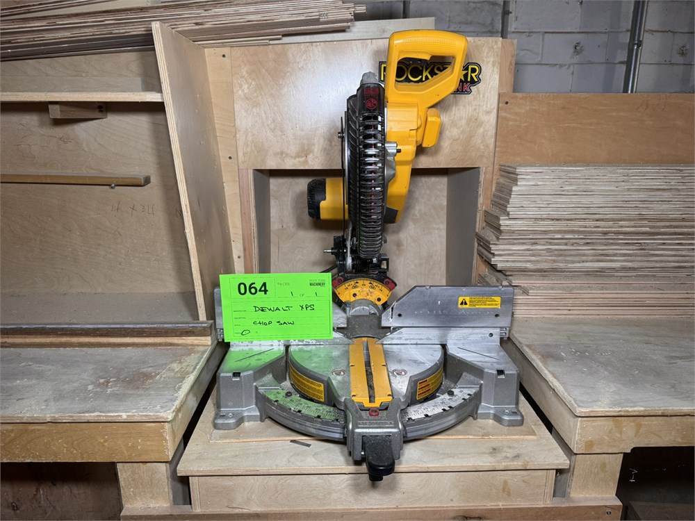 Dewalt "DWS716 XPS" Double Compound Miter Saw