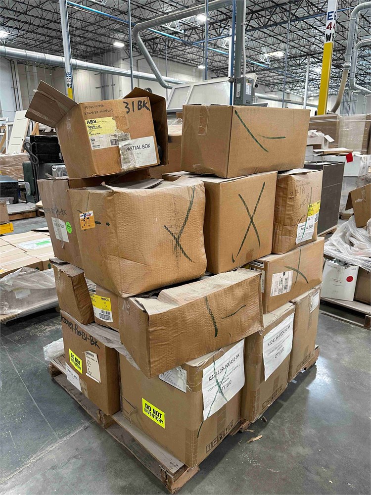 Pallet of Misc. ABS Fittings