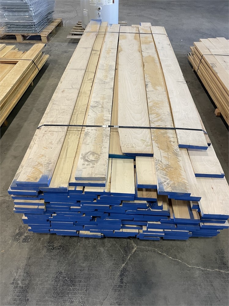Lot of "Maple" Solid Wood - Approx 120 pcs  4/4 x 10'L x 5-10" W
