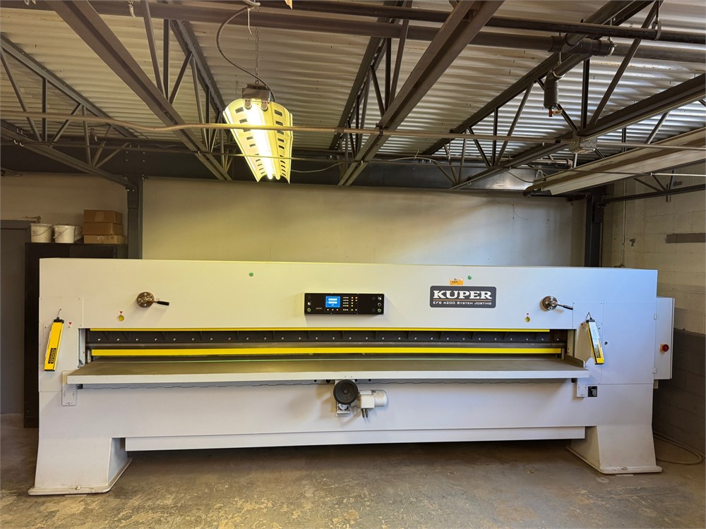 Kuper / Josting "EFS 4200L" Veneer Guillotine