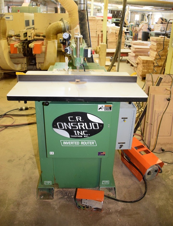 LOT# 004  ONSRUD 3025 INVERTED ROUTER * 5 HP, 30" THROAT, 230 VOLT