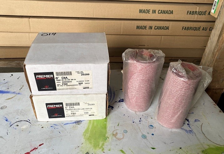 Carbo Premier Red Grip-On "Sandpaper" (2) Boxes (2) rolls 100 pcs Various Grits