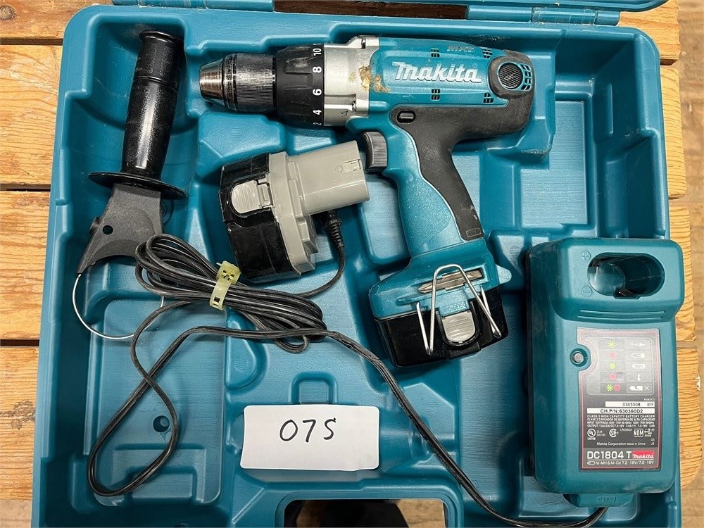 Makita Drill & Charger
