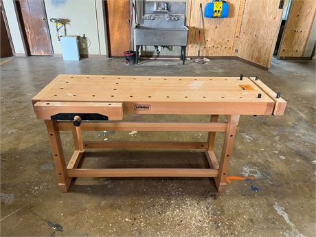 Sjobergs Assembly Table