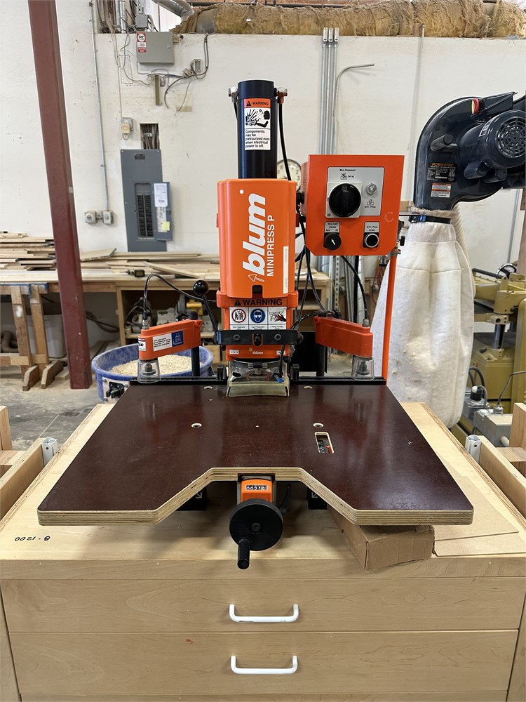 Blum "MiniPress P" Hinge Drill/Inserter