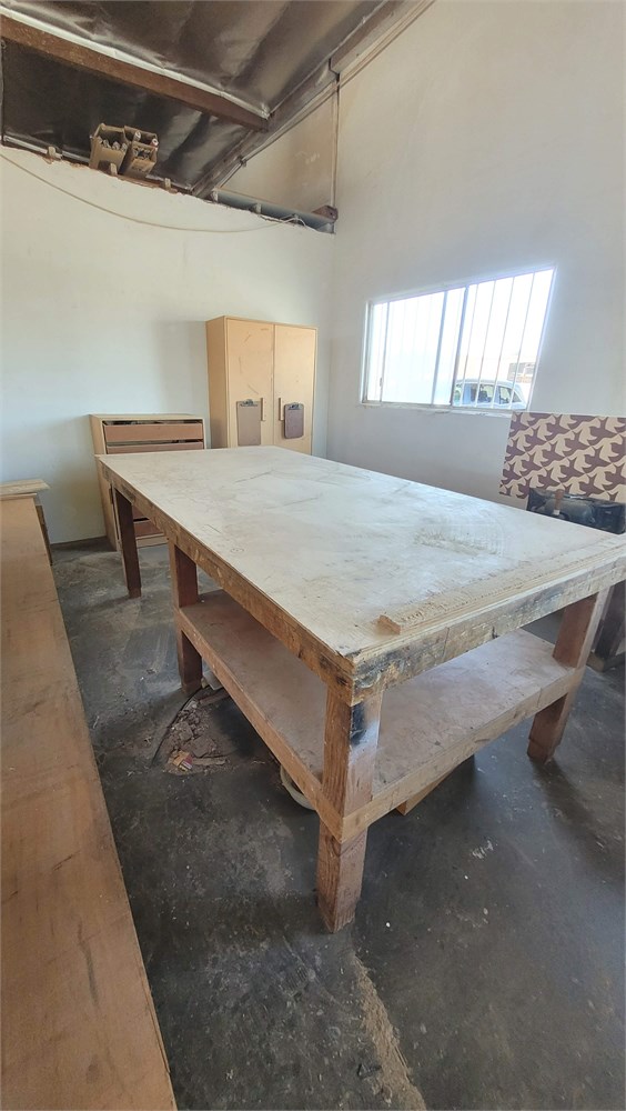 Assemble Table