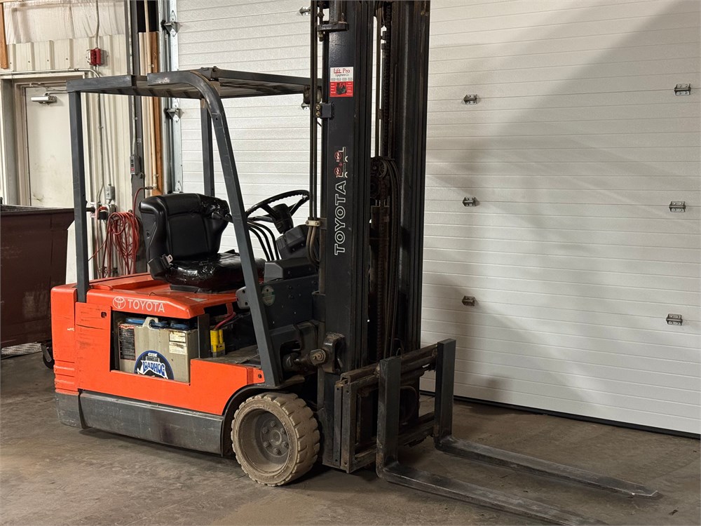 Toyota "5FBE20" Forklif