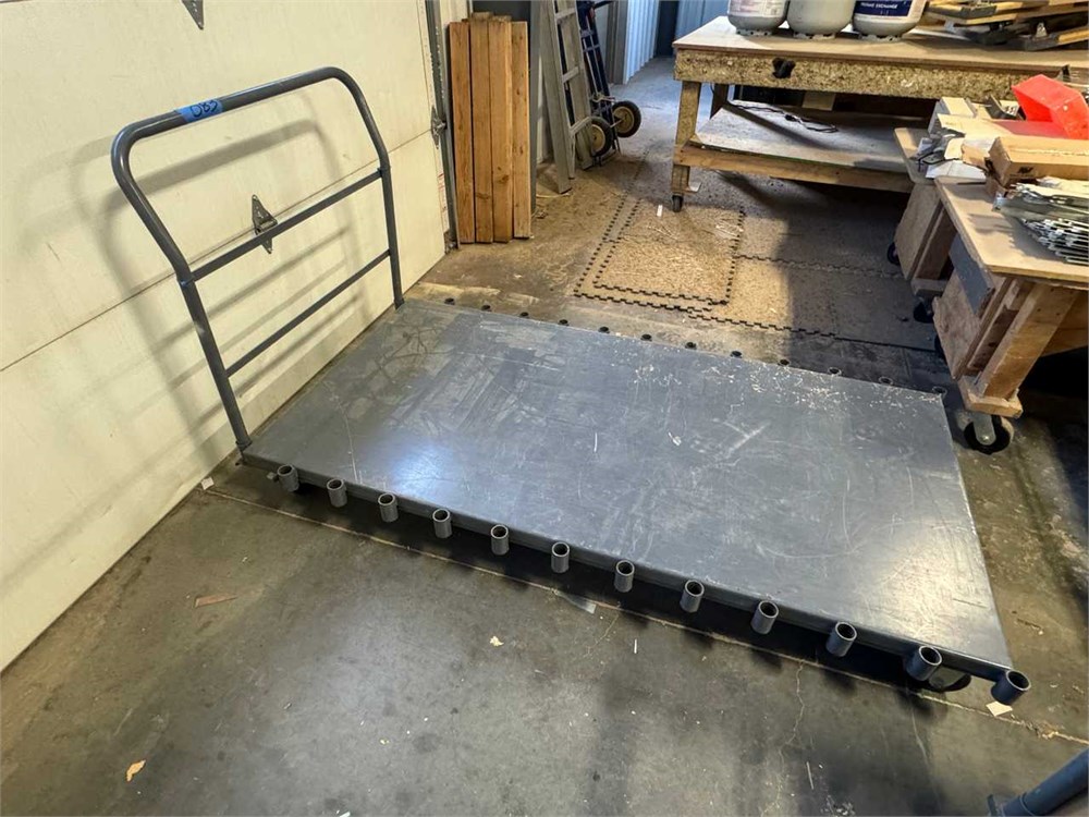 Metal Shop Cart