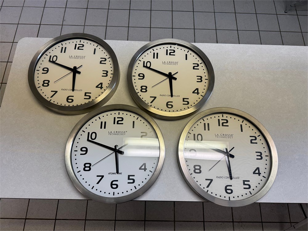 (4) Clocks