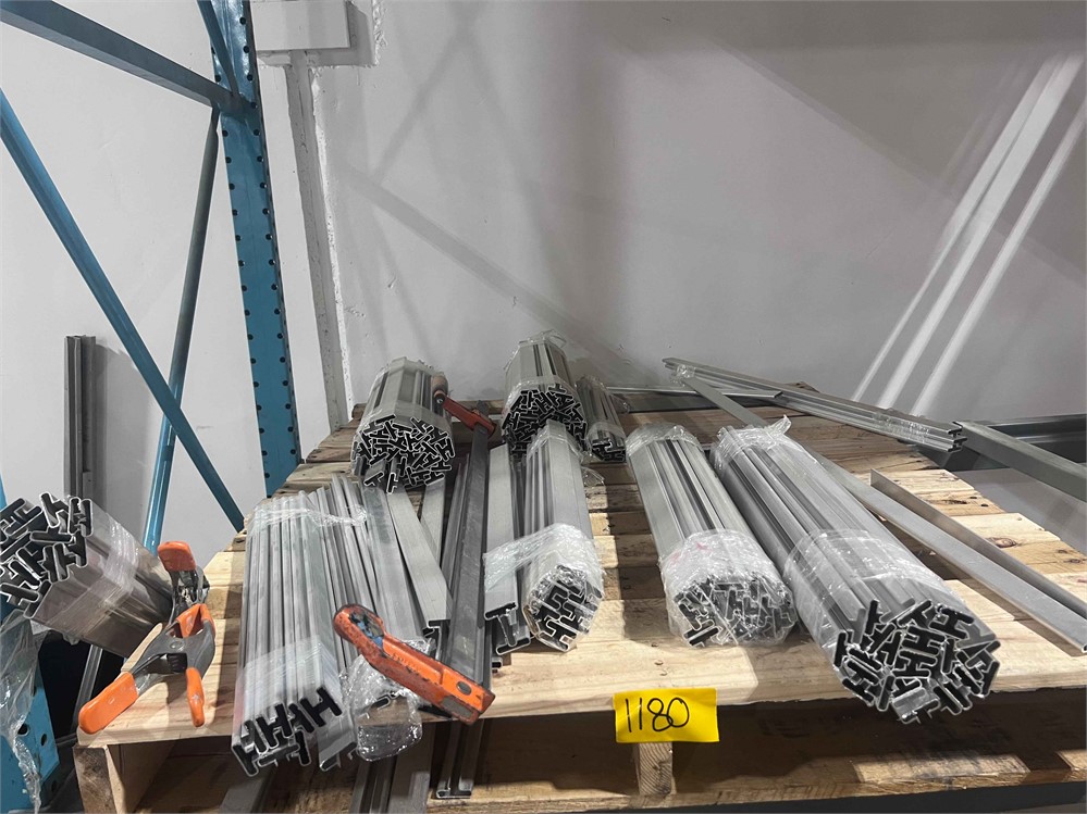 Metal extrusions 21"
