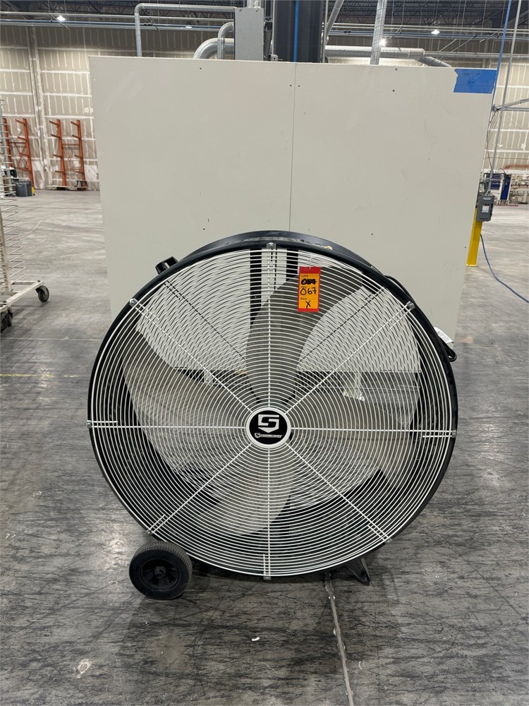 Strongway Drum Fan - 42"