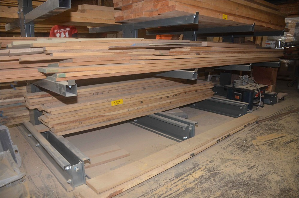 Oak Hardwood lumber & pine lumber