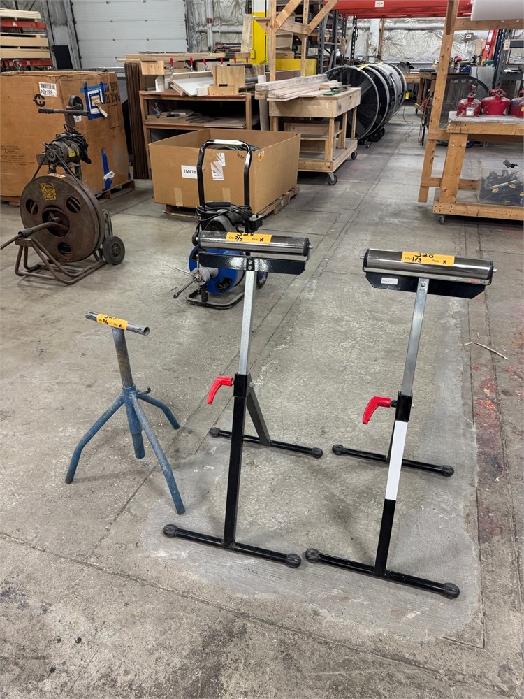 (3) Support Stands