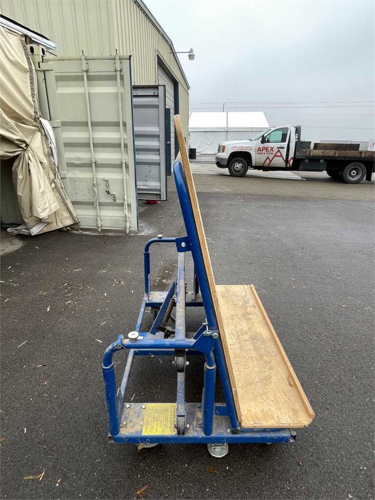 Adapa Metal Panel Cart