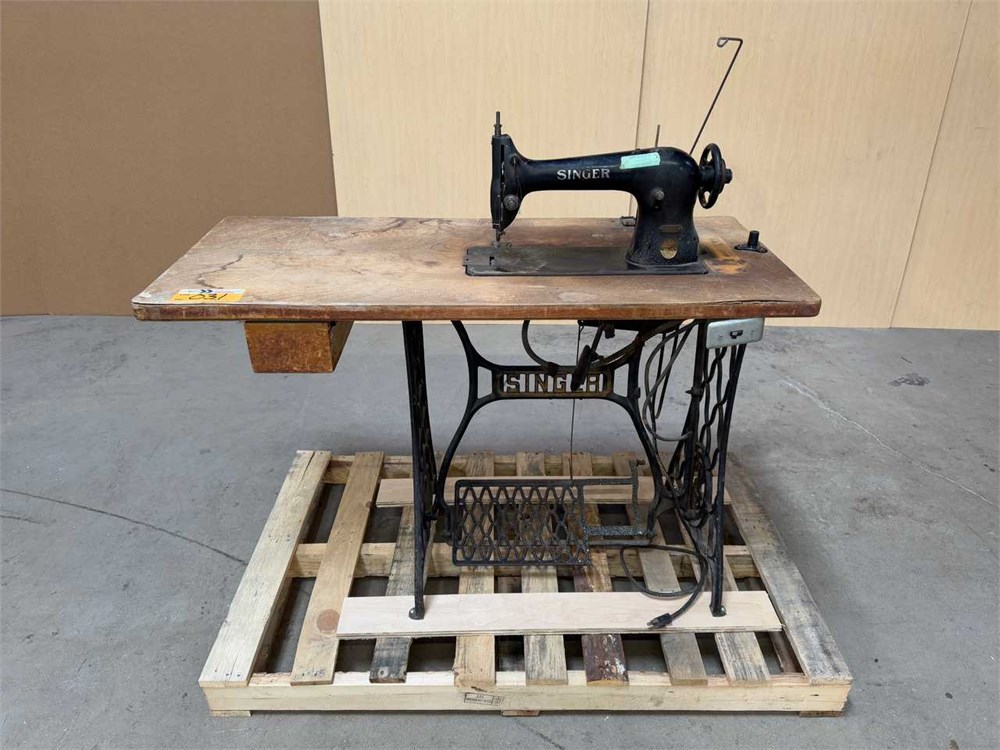 Vintage Singer Sewing Machine