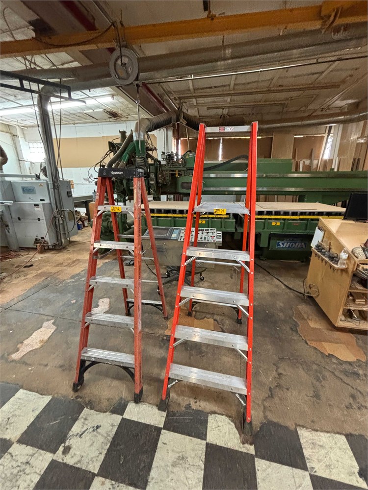 (2) Ladders