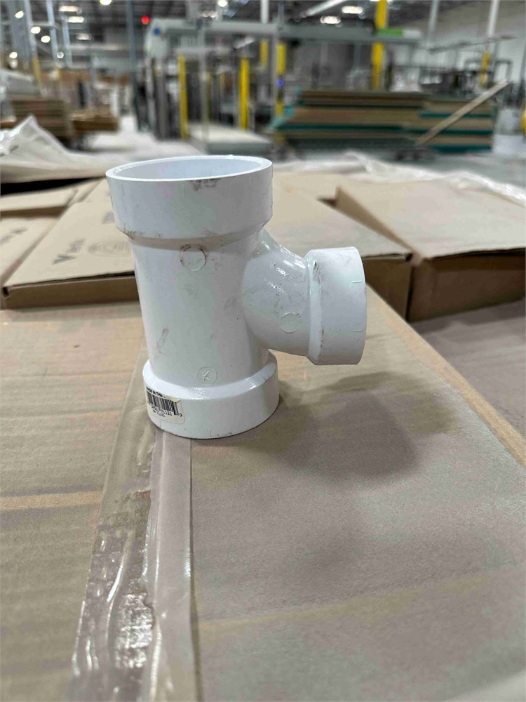 Pallet of Misc ABS & PVC Pipe Fittings
