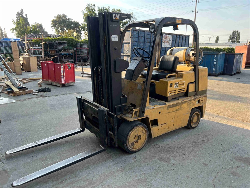 Caterpillar "T80D" Forklift