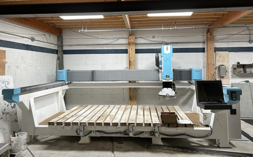 Chengdu 70 Bridge Saw - Brampton, ON