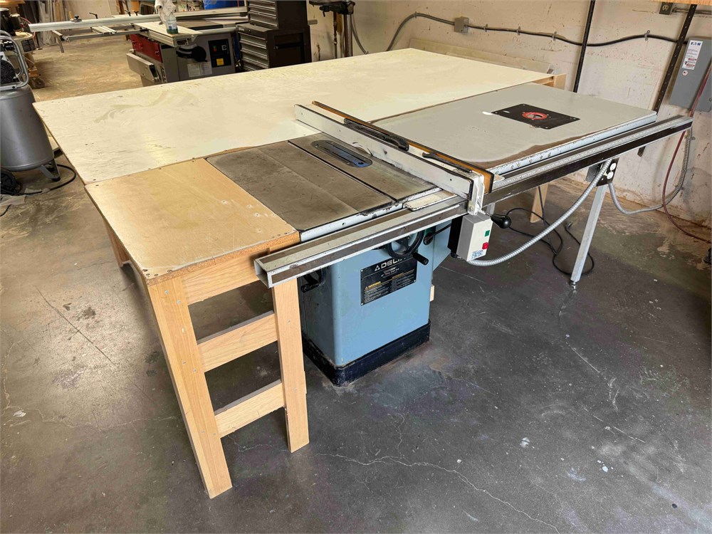 Delta "36-812" Table Saw