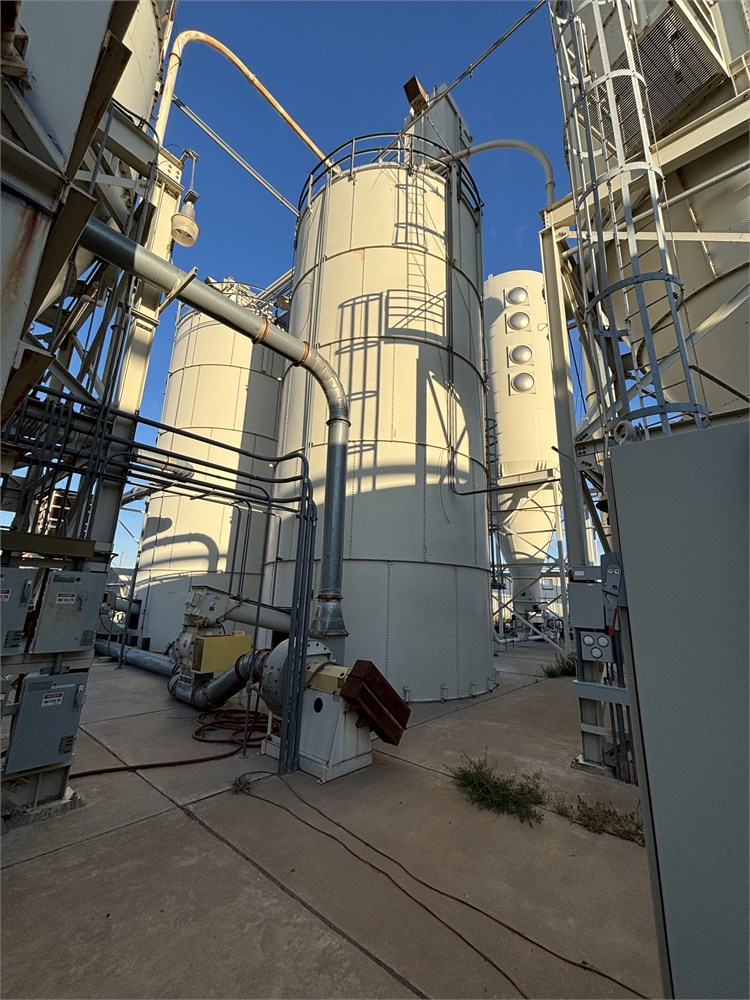 Dust Silo