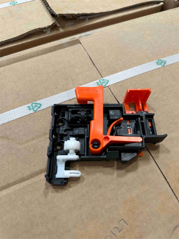 Salice AFCFSX3 6 Way Adjustable  Hardware