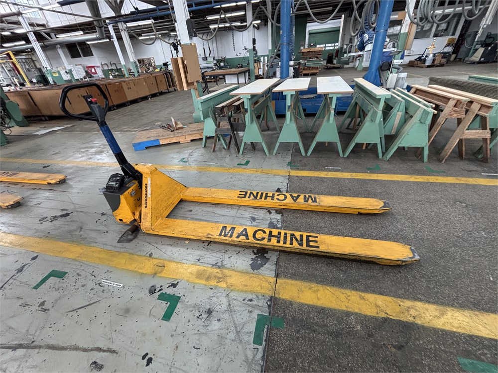 Southworth "4429841" Powered Pallet Jack