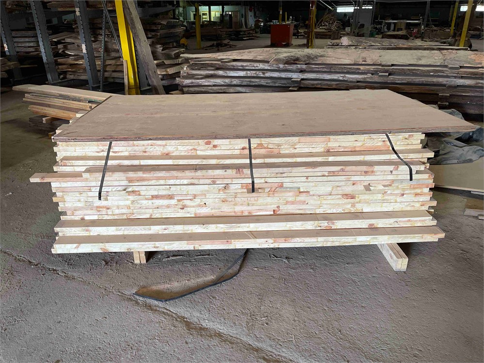 Jeld Wen Finger-Jointed Pine Lumber
