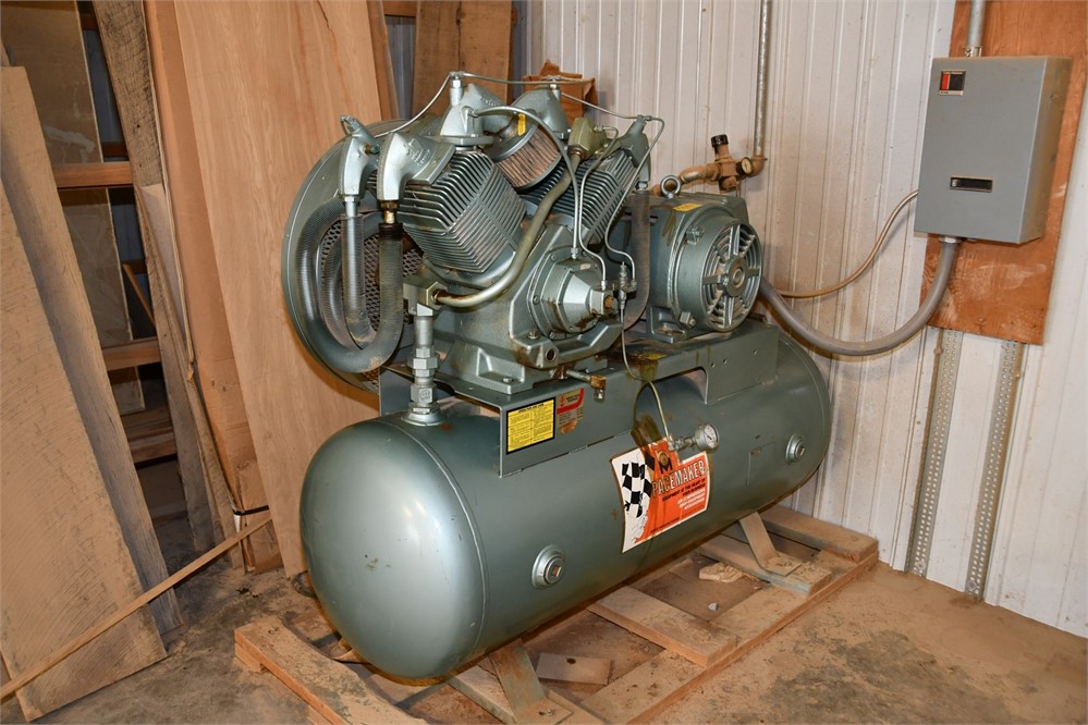 Henke "Pacemaker HT7R-8" Air Compressor