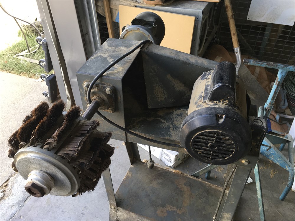 Sand-Rite Double Spindle Drum