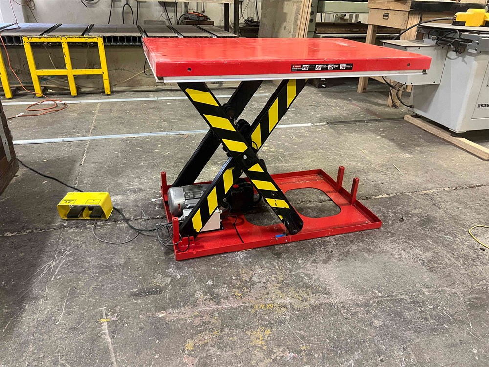 Scissor Lift