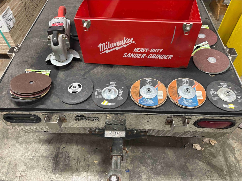 Milwaukee "6058" Grinder