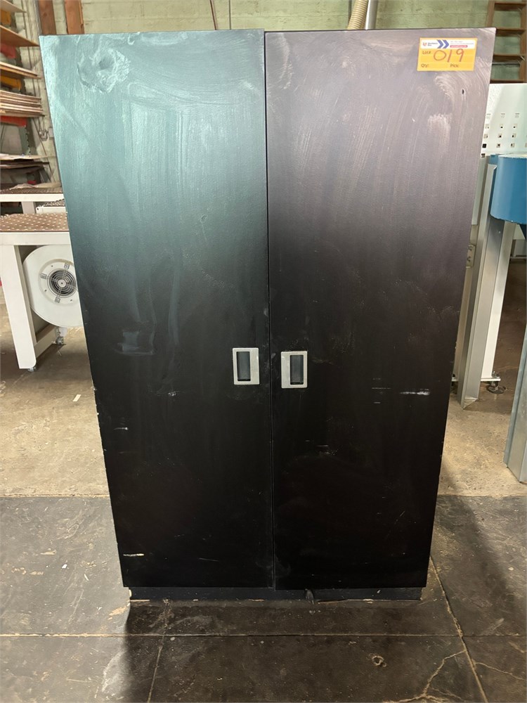 Cabinet & Contents as pictured