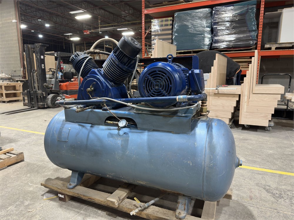 Air Compressor c/w 15hp Leeson Motor- Mississauga, ON