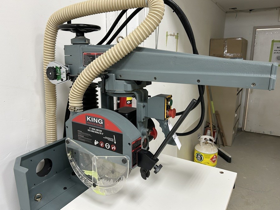 King (12 Inch) Radial Arm saw (like new) - Markham, ON