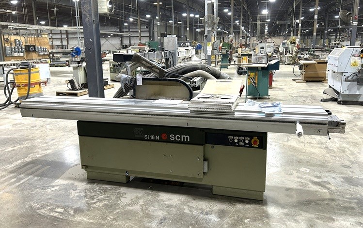 SCM "SI16N" Sliding Table Saw - Cornwall, ON