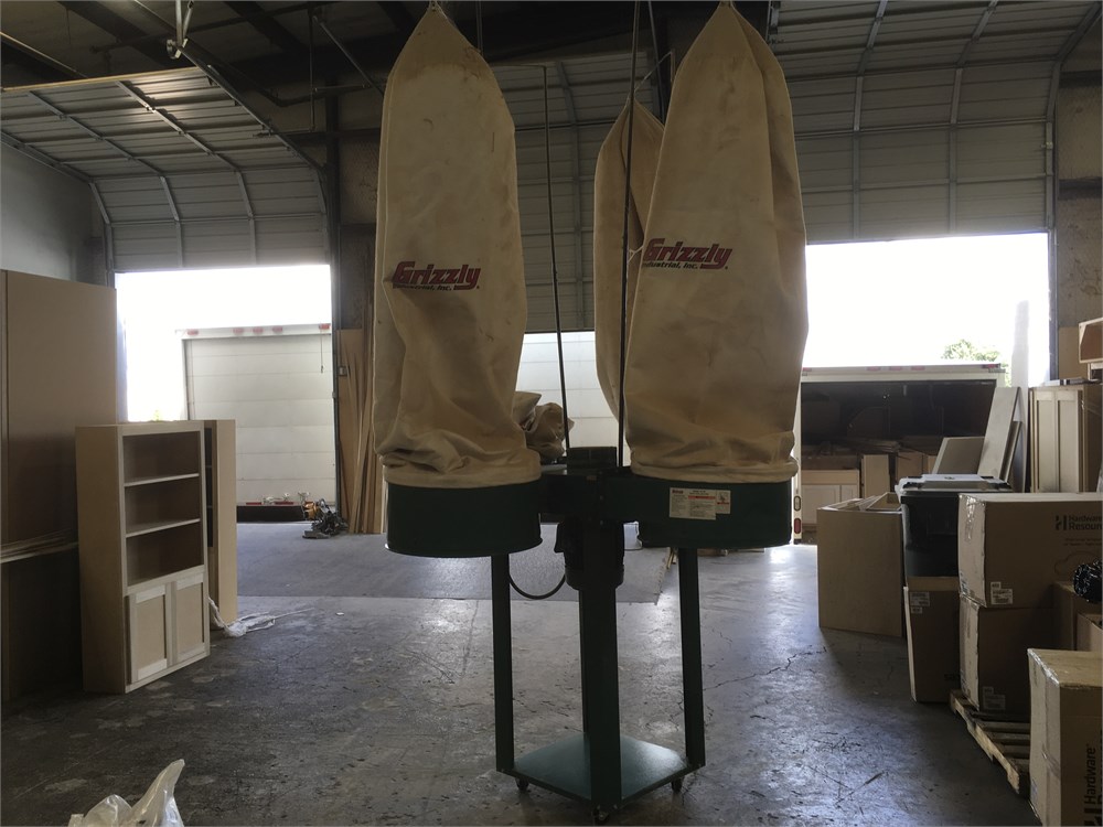 Grizzly Dust Collector