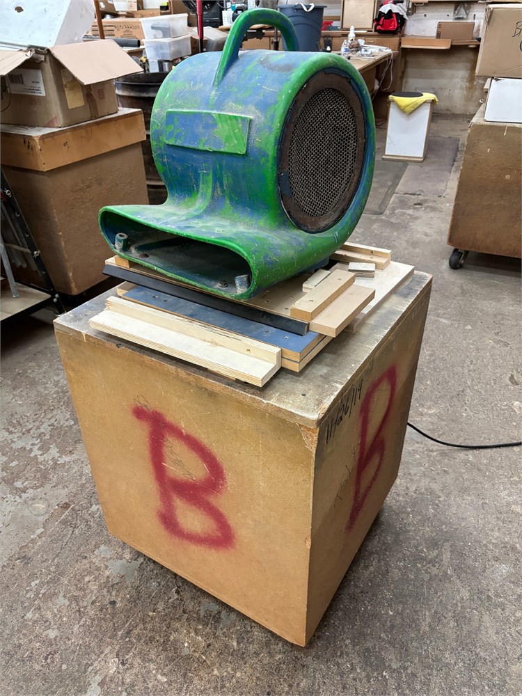 Shop fan & Cart as pictured