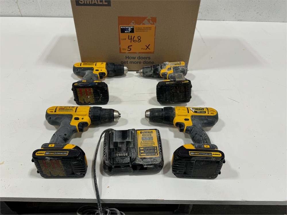 Lot of Dewalt Power Tools - Qty (5)