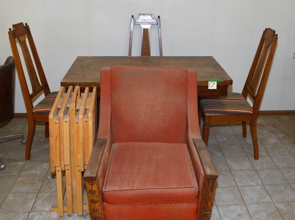 SOLID WOOD TABLE & (3) CHAIRS, ARM CHAIR, FOLDING TABLES *  LOCATED IN UPSTAIRS